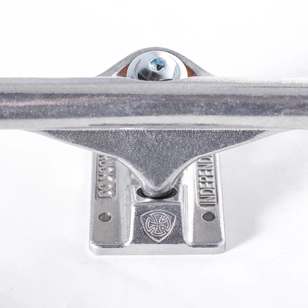 Independent Mid Silver Skateboard Trucks - 144mm - Image 3